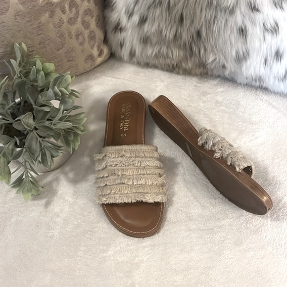 Bella Vita Made In Italy Fringe Boho Slide Slip On Sandals 8N - Picture 3 of 5